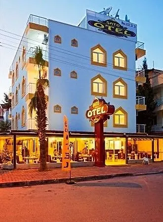 Hotell Sato Lara 2*